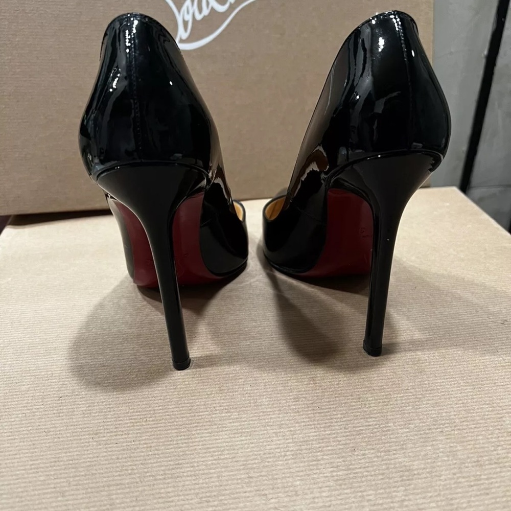 Christian Louboutin Black Patent Leather Heels - Picture 4 of 16
